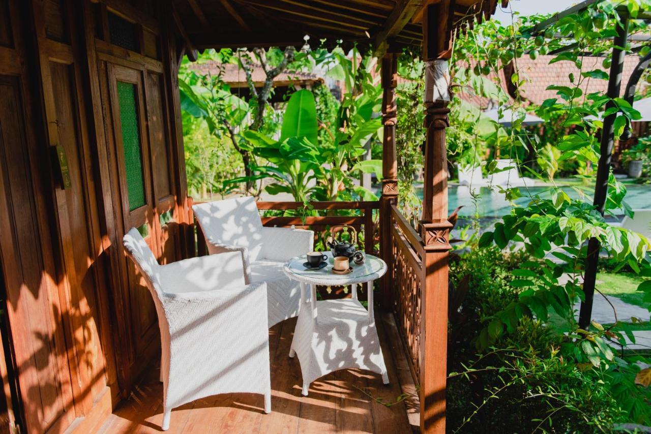 Moson Villa Legian Exterior foto