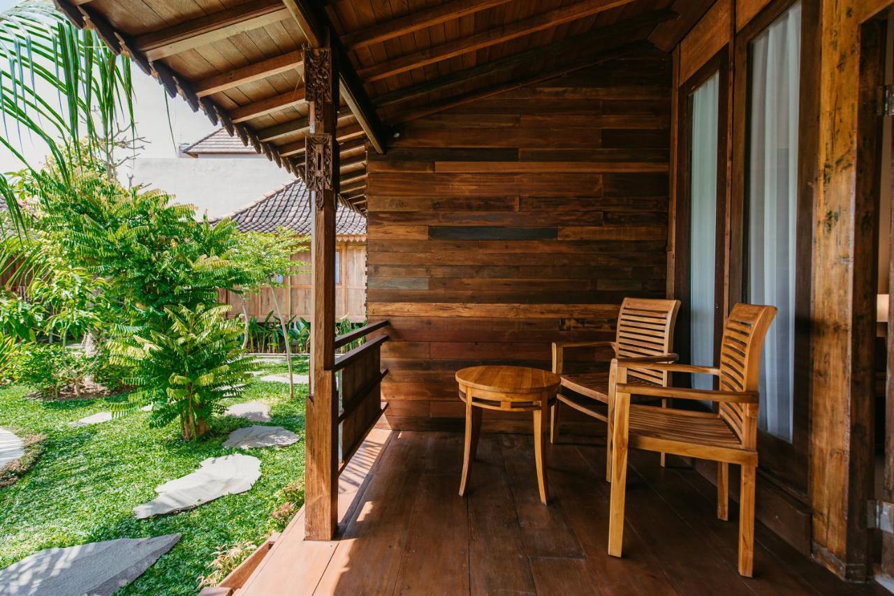 Moson Villa Legian Exterior foto