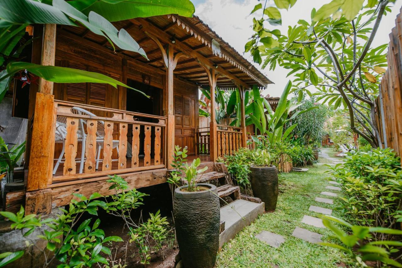 Moson Villa Legian Exterior foto