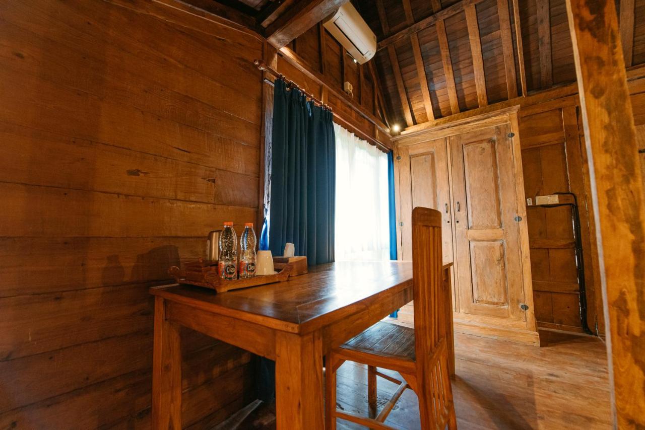 Moson Villa Legian Exterior foto